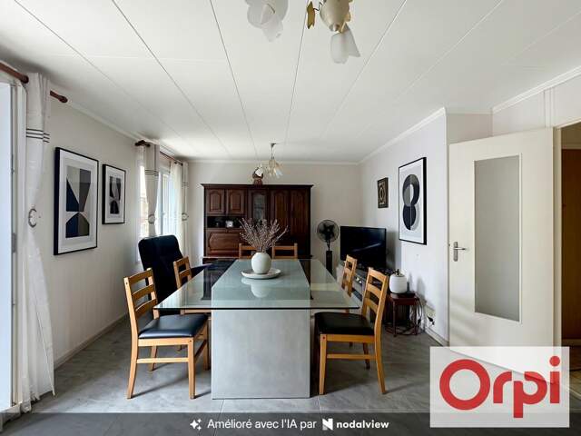 Grand appartement familial de type 5 avec 4 chambres — photo du bien