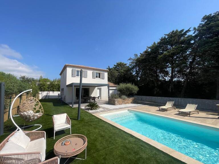 A VENDRE LA SEYNE SUR MER 83500 QUARTIER SUD VILLA 6 PIECES PISCINE JARDIN — photo 1