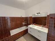 A LOUER HAUT DE VILLA T4 AVEC JARDIN ET PARKING — photo 4