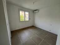 A LOUER HAUT DE VILLA T4 AVEC JARDIN ET PARKING — photo 4