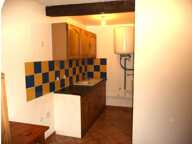 A vendre, centre ville de TOULON (83000) - T1 33m² en rez de chaussée - 5 autres appartements à vendre dans le même immeuble — photo 2