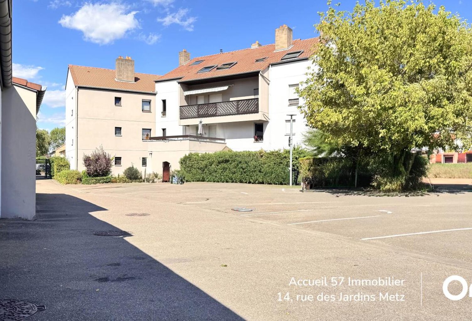 Appartement À Vendre — photo 1