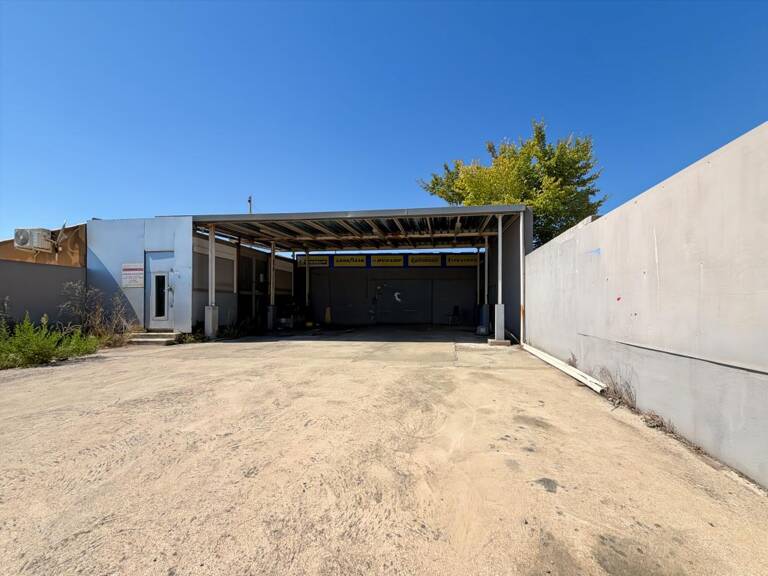 Bien Commercial À Vendre 62.30 m2 — photo 1