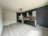 Appartement Echalas 4 pièce(s) 94 m2 — photo 2
