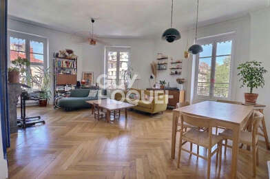 Appartement 4 pièces 515000 €