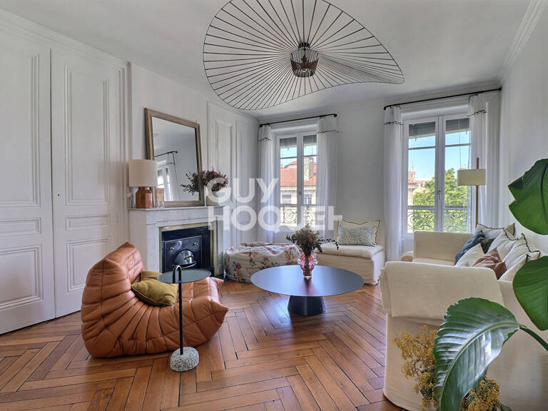 Charmant T4 cachet de l'ancien - Saxe Gambetta — photo 1
