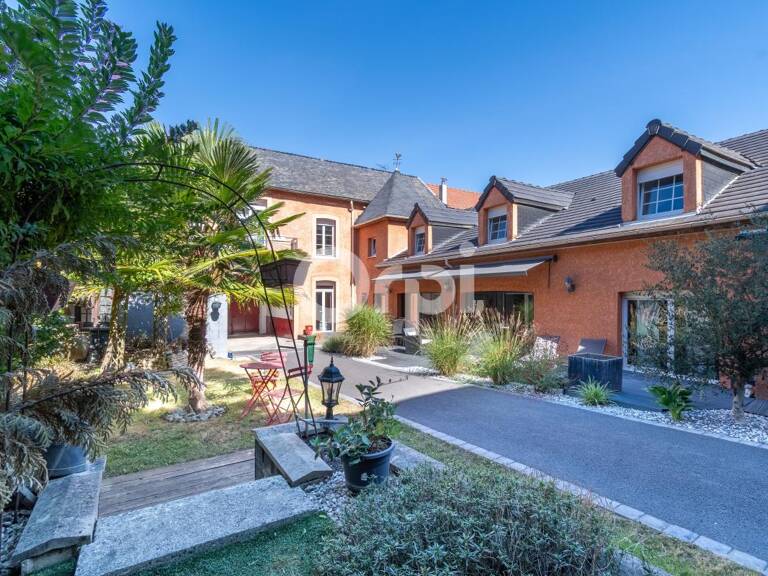 Maison À Vendre — photo 1