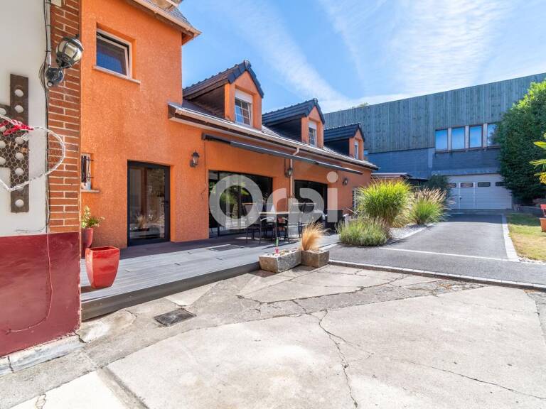 Maison À Vendre — photo 1
