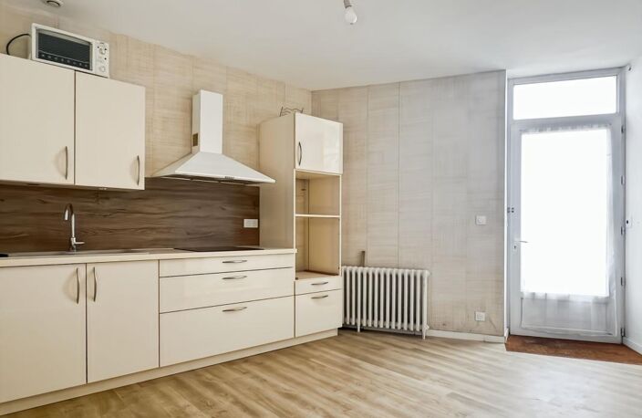 Appartement À Vendre T3 2 chambres 68 m2 MELLINET — photo 2