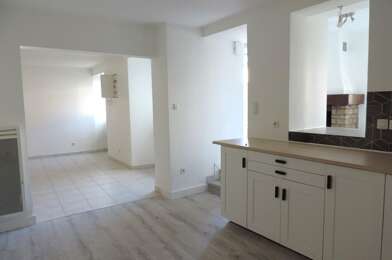 Maison 3 pièces 598 €