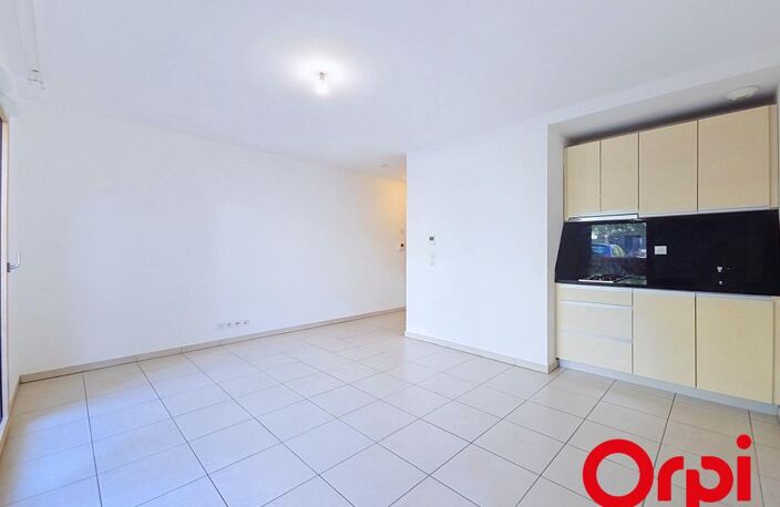 Appartement À Vendre — photo 2