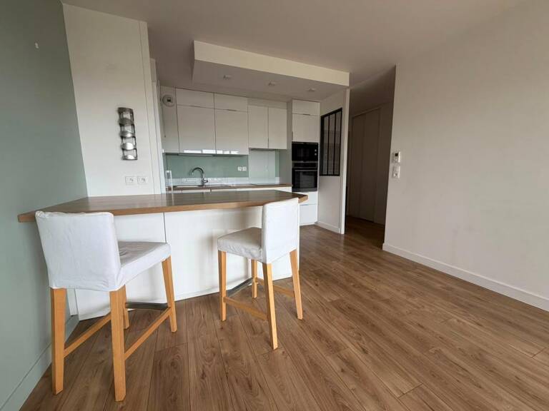 T3 AVEC PLACE EN SOUS SOL BOXABLE — photo 1