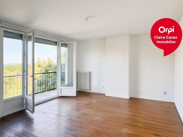 Appartement T4 À Louer — photo du bien