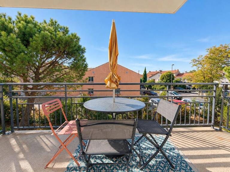 Appartement T3 de 53,60 m² avec piscine, climatisation et parking privatif — photo 1