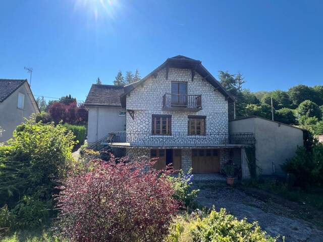 Maison À Vendre, proche SAINT AIGNAN/CHER — photo du bien
