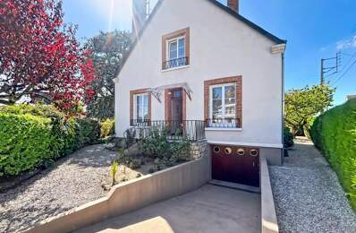 Sully-sur-Loire : maison de caractère idéalement située, 4 chambres, bureau, chambre et salle d’eau de plain-pied, sous-sol total, grenier, garage, cave et atelier, des écoles et des commerces. Belle opportunité à découvrir ! — photo du bien