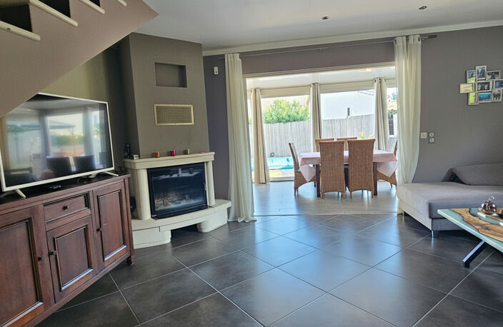 VILLA T7- CENTRE VILLE D'OLLIOULES — photo 3