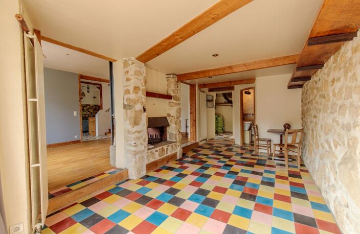 Au coeur du Vexin, une maison de caractère pleine de possibilités — photo 5