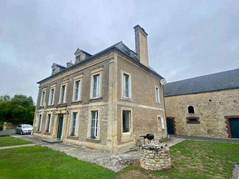 Ancien corp de ferme à Formigny La Bataille 6 pièce(s) 342 m2 — photo 1