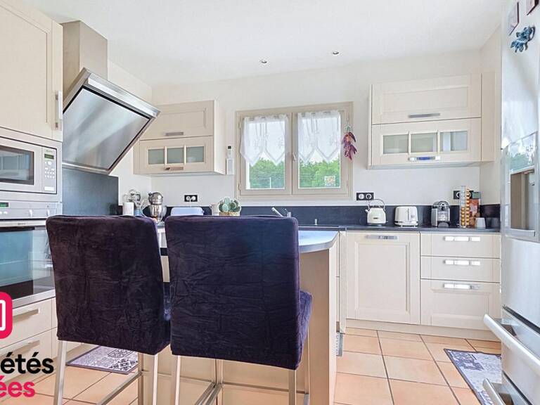 Maison de plain-pied de 149 m² sur 1 918 m² de terrain — photo 1