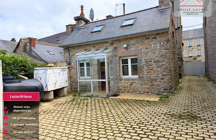 À Lézardrieux, une maison à réinventer pour créer votre futur chez-vous — photo 2