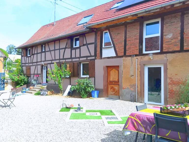 Grande maison Alsacienne rénovée, avec terrain et dépendances, 8 pièces, 246 m2 — photo 1