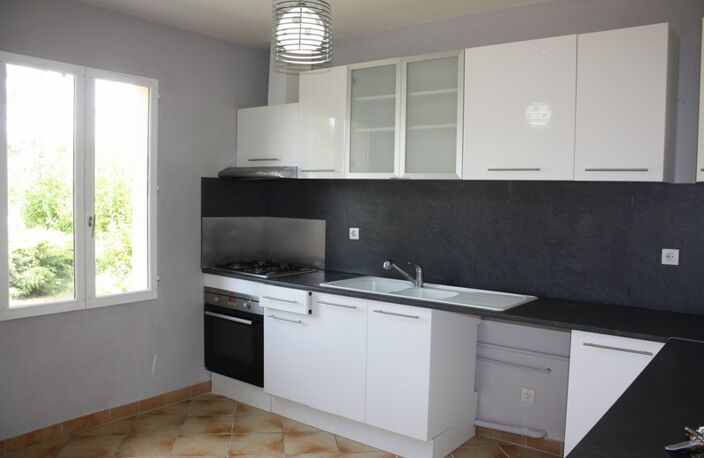 61270 RAI maison plain-pied 4 chambres, terrain clos  798 m² — photo 3