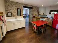 Maison de caractère en pierre  - 170 m²  - Dépendances  - Saint-Hymetière-sur-Valouse — photo 2