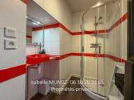 Immeuble Riom, 122 m2 et 180m2 de dépendances (grange avec parking, cave voutée?) — photo 3