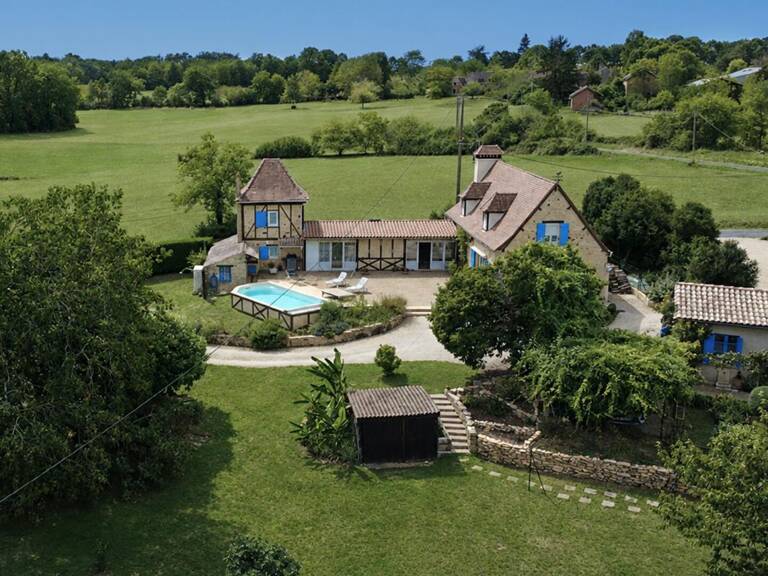 Charmante maison périgourdine avec piscine, beau jardin et dépendances — photo 1