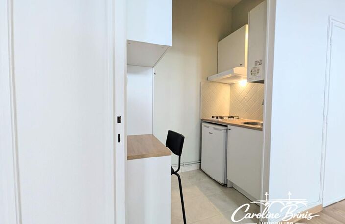 APPARTEMENT RENOVE - BORDEAUX VICTOIRE- T2 DE 40.50 m2 — photo 4