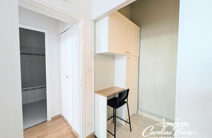 APPARTEMENT RENOVE - BORDEAUX VICTOIRE- T2 DE 40.50 m2 — photo 5