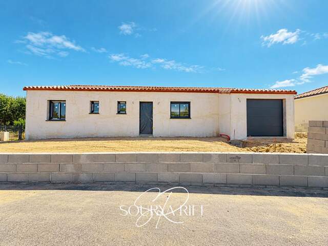 Maison de plain-pied en cours de construction 3 chambres — photo du bien