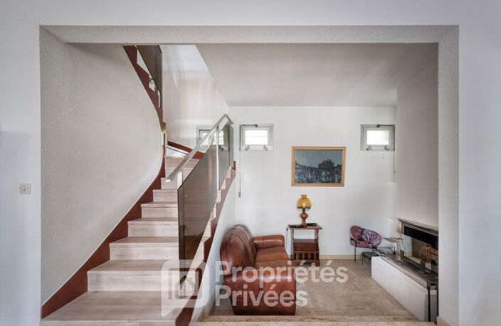 Maison d'architecte en pierre de taille — photo 5