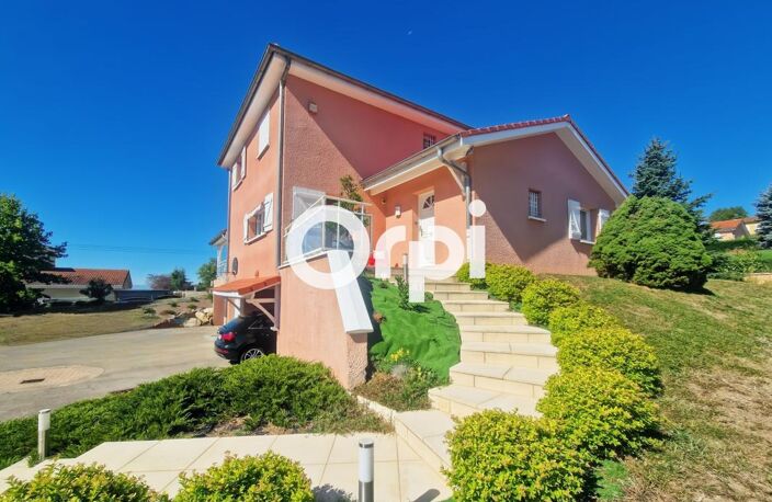 🏡 Pomeys – Maison de 195 m², 5 chambres, sous-sol et espaces extérieurs — photo 2