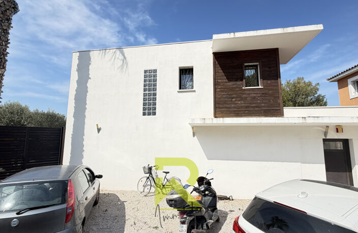 Villa contemporaine avec piscine, vaste terrain arboré et fo — photo 3