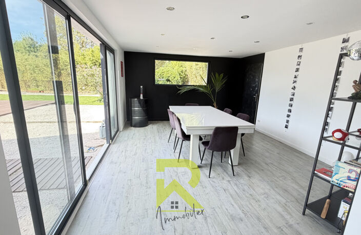 Villa contemporaine avec piscine, vaste terrain arboré et fo — photo 5