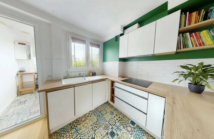 CHARTRES – APPARTEMENT 4 PIÈCES AVEC 3 CHAMBRES — photo 4