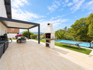 BELLE MAISON EN PARFAIT ETAT-TERRASSES PISCINE ET GARAGE — photo 2