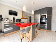 BELLE MAISON EN PARFAIT ETAT-TERRASSES PISCINE ET GARAGE — photo 4