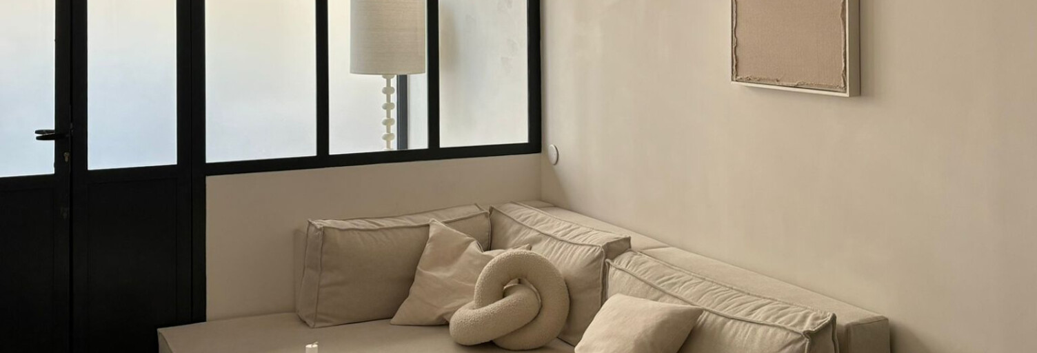Appartement 2 Pièces 54 m² à louer à Marseille 2 (13002)