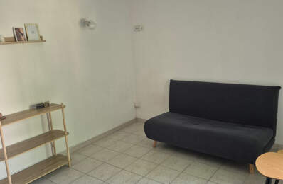 Location Studio 20 m2   Proche La Timone   Marseille 13005 — photo du bien