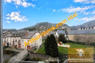 Maison 14 pièces 107000 €