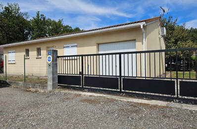 ST YZAN MAISON 3 CHAMBRES AVEC GARAGE — photo du bien