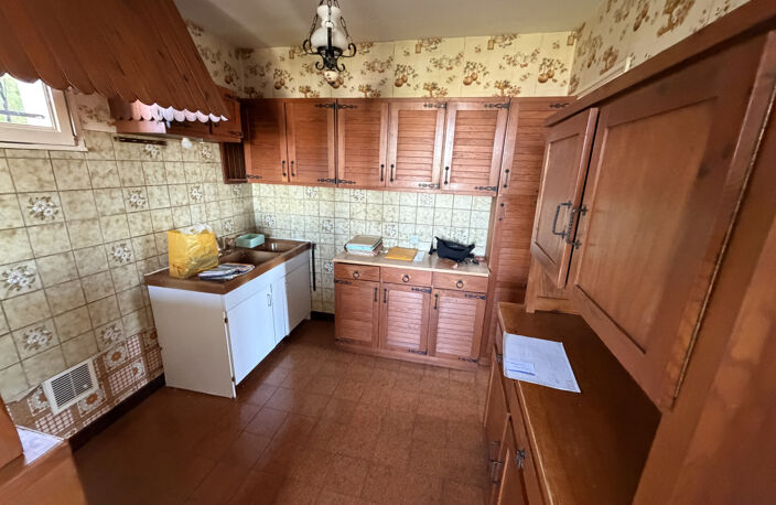 BENET  Maison 4 chambres avec terrain de 930 m2 et garage c — photo 3