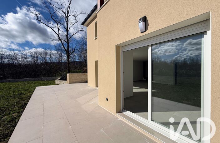 Vente Maison/villa 4 pièces — photo 2