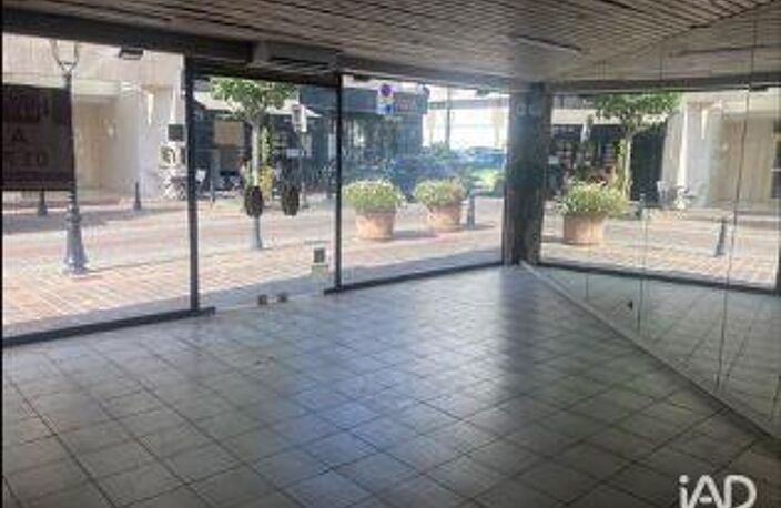 Location Boutique/Local commercial 40 m&sup2; — photo 3