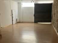 Local commercial — photo 3