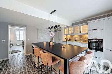 Maison 6 pièces 399000 €