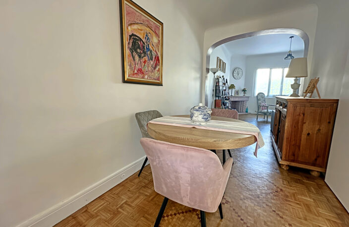 Maison meublée avec jardin, terrasse couverte et dépendance — photo 3
